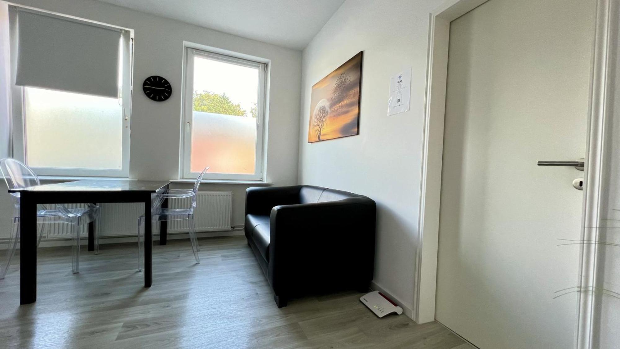 Studio-Apartments Fuer Monteure & Businessgaeste Zentral In Neumuenster Luaran gambar