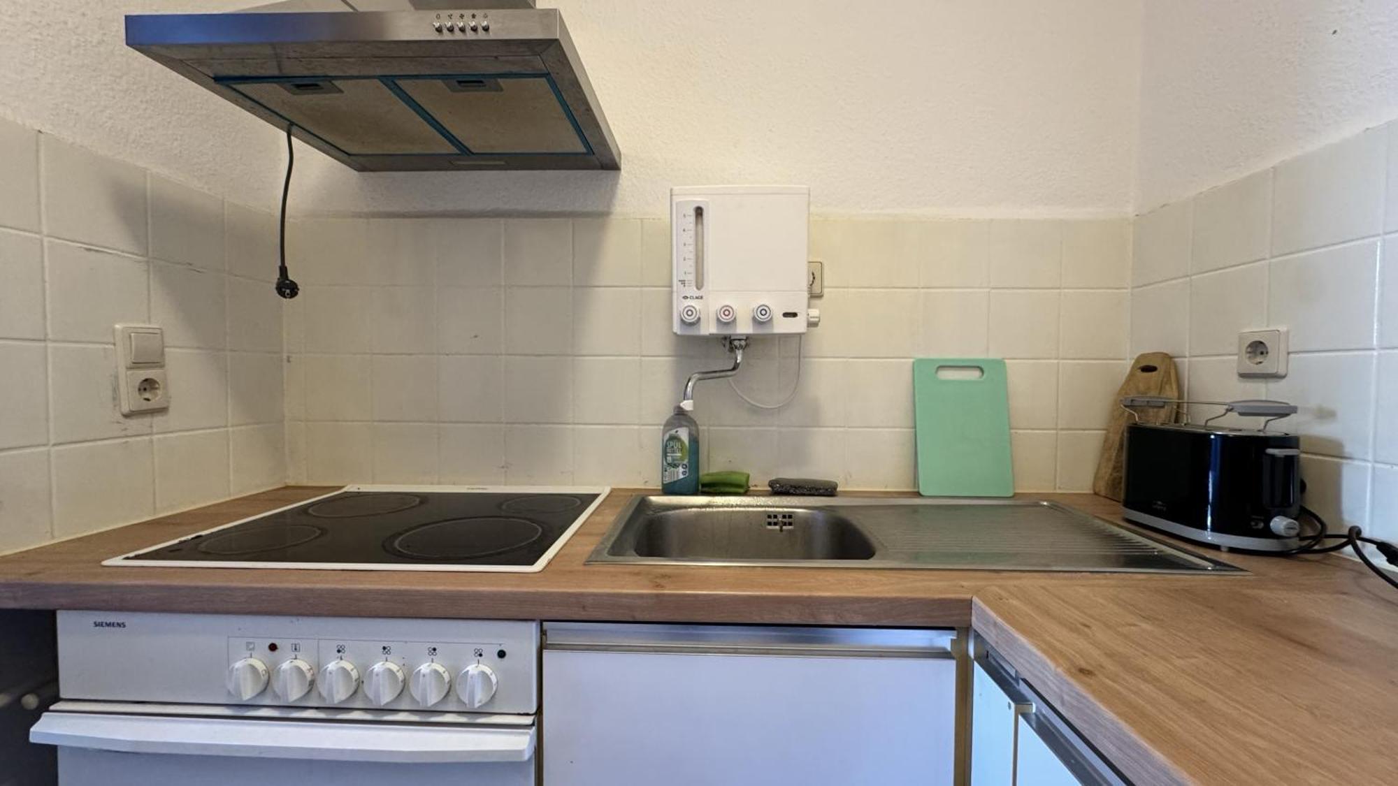 Studio-Apartments Fuer Monteure & Businessgaeste Zentral In Neumuenster Luaran gambar