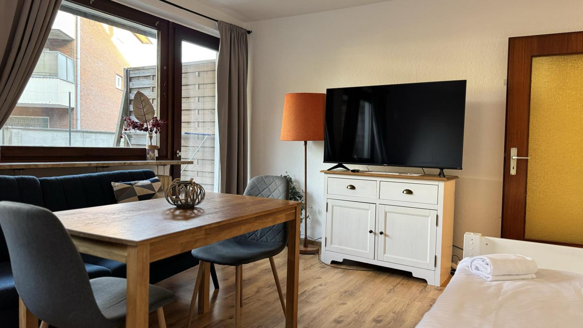 Studio-Apartments Fuer Monteure & Businessgaeste Zentral In Neumuenster Luaran gambar