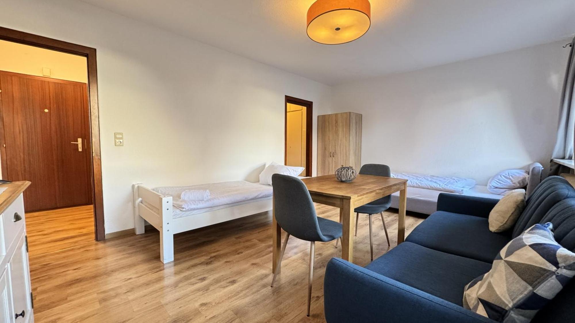 Studio-Apartments Fuer Monteure & Businessgaeste Zentral In Neumuenster Luaran gambar
