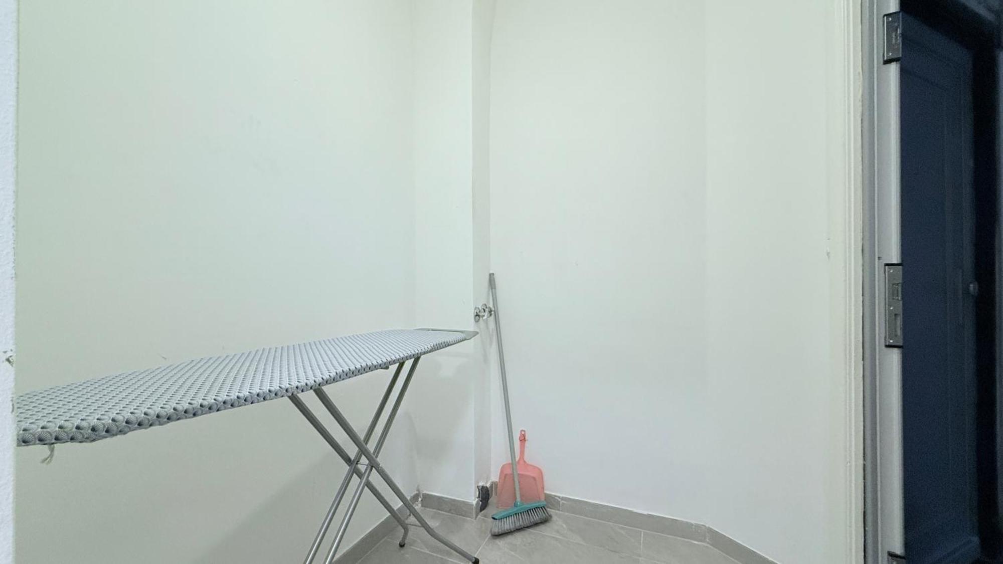 Studio-Apartments Fuer Monteure & Businessgaeste Zentral In Neumuenster Luaran gambar